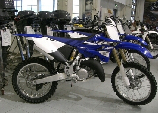 Yamaha YZ 125cc 2016 - Gambar3