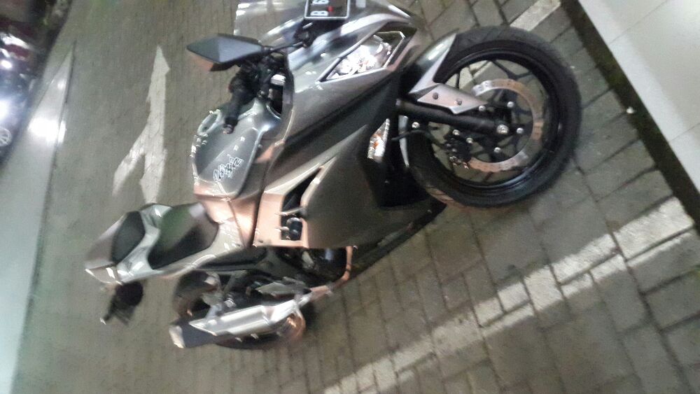 DIJUAL KAWASAKI NINJA 250FI 2014 GREY - Gambar1