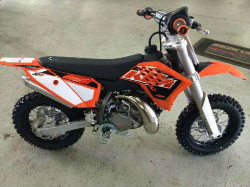 Mini Trail KTM (SX) 50cc metic.