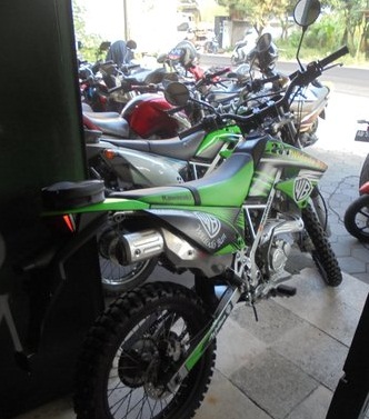 Kawasaki KLX 150 - Gambar2