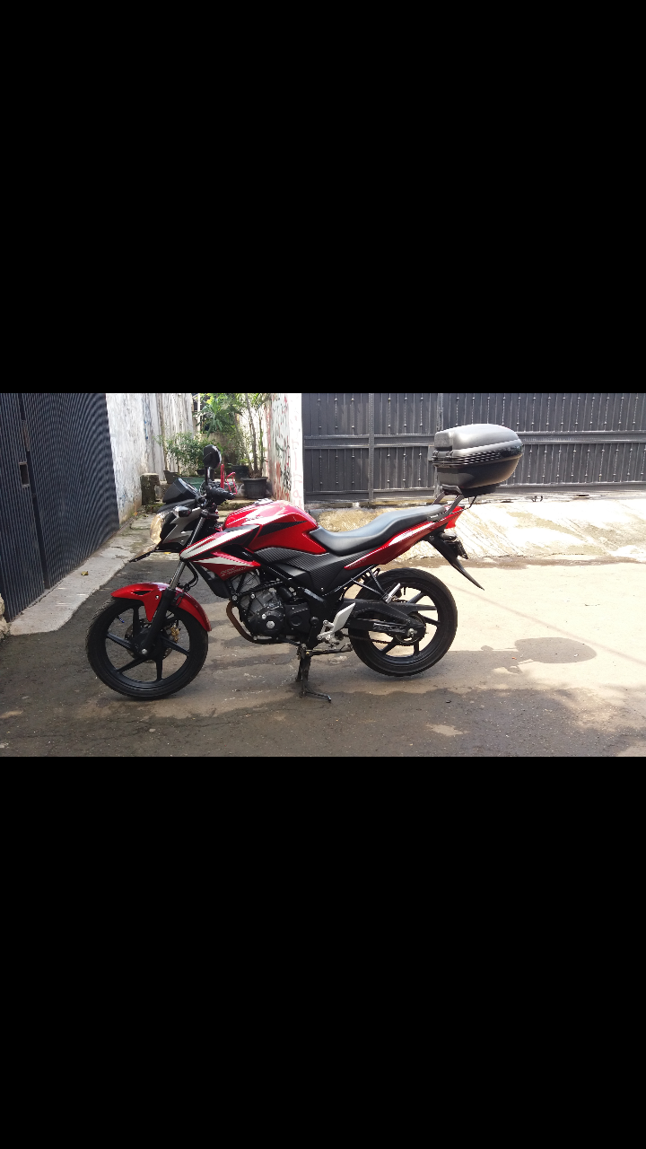 Honda CB150R StreetFire 2014 - Gambar3