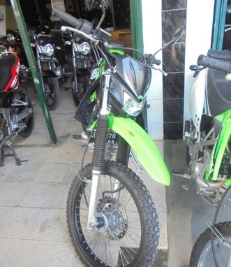 Kawasaki KLX 150 - Gambar3