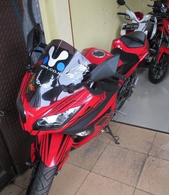 KAWASAKI NINJA 250 FI - Gambar3