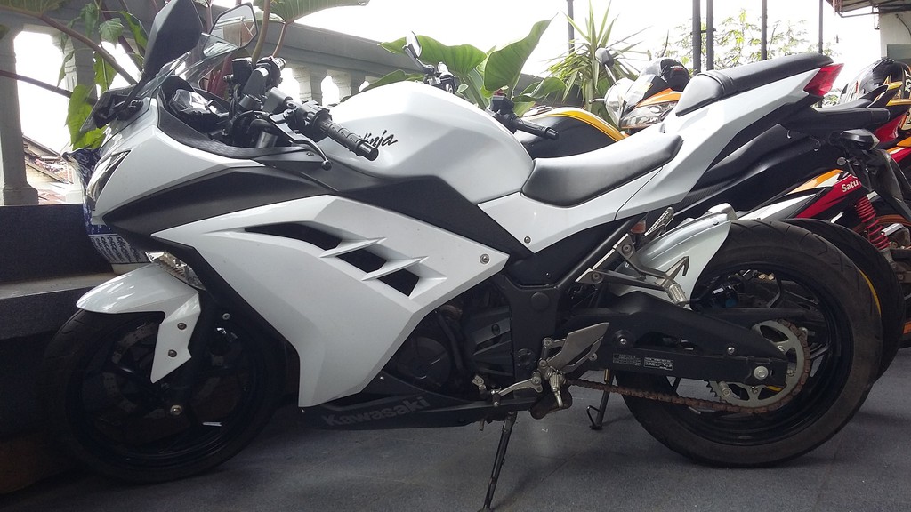 Kawasaki Ninja 250 cc th 2013 - Gambar3