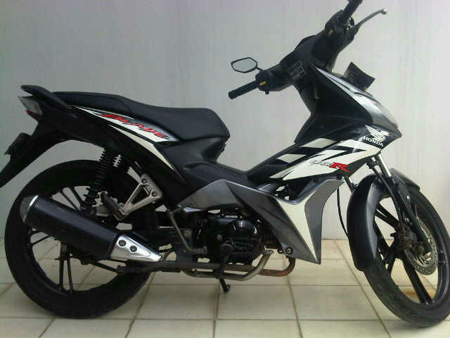 Honda blade2