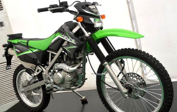 kawasaki-klx-150l-1