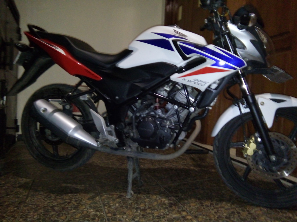 HONDA CB150R 2014 - Gambar2