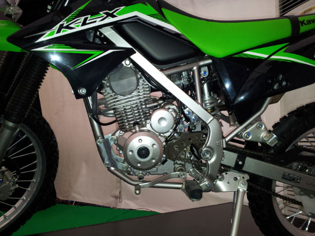Kawasaki-KLX150L-2013