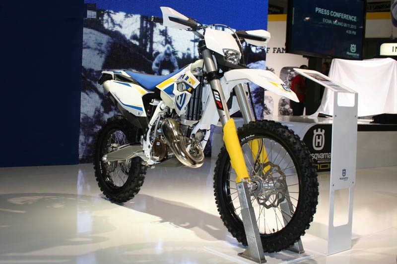 tmp_15010-HusqvarnaTE125_05443553381