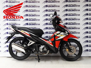 HONDA BLADE 2011 D 3457 IF