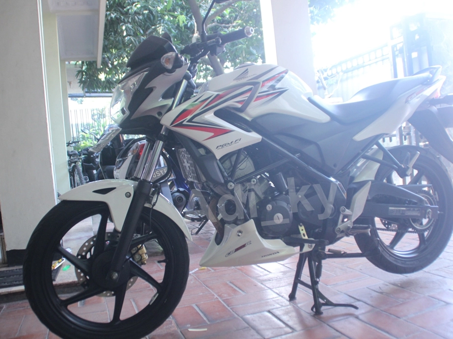 dijual_honda_cb150r_2013_banyak_foto_beninngg_347280_1469428816