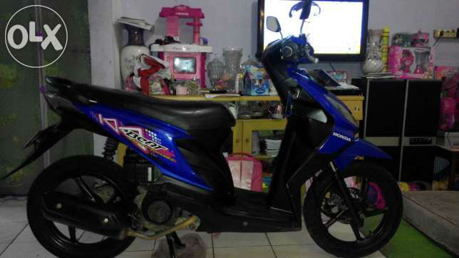 beat tahun 2011 biru...