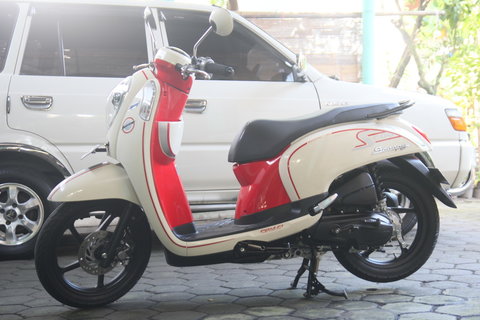 honda scoopy pgm fi 2013 injeksi - Gambar3