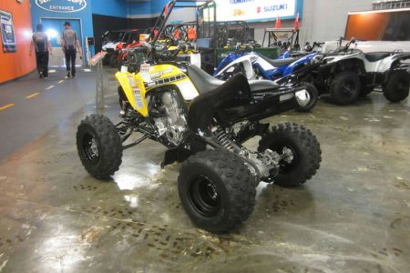 Yamaha Raptor 900