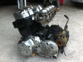 mau jual mesin CB 750 SOHC f