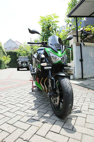 kawasaki_z800_hitam_hijau_tahun_2014_plat_ab_posisi_di_malang_harga_murah_2115389_1437826897