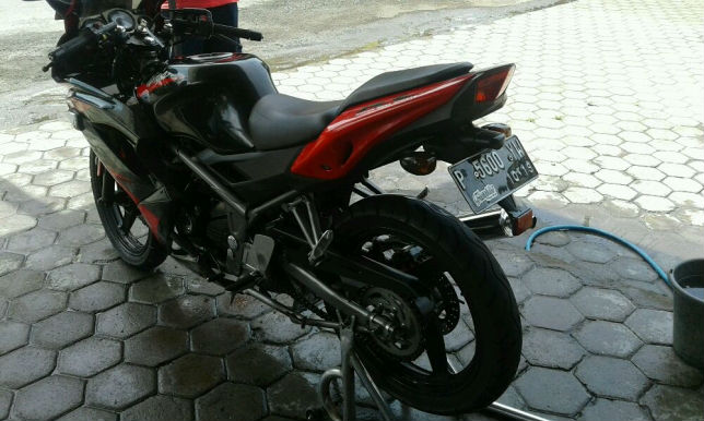 296044970_4_644x461_di-jual-ninja-rr-2014-plat-p-banyuwangi-motor