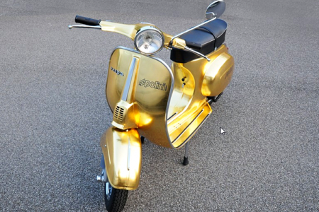 The Vespa Polini Gold -  Vespa Modif Unik Dengan Balutan Emas 23 Karat