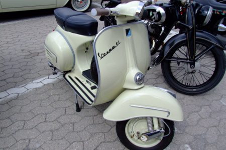 Piaggio_Vespa_GL_fronte