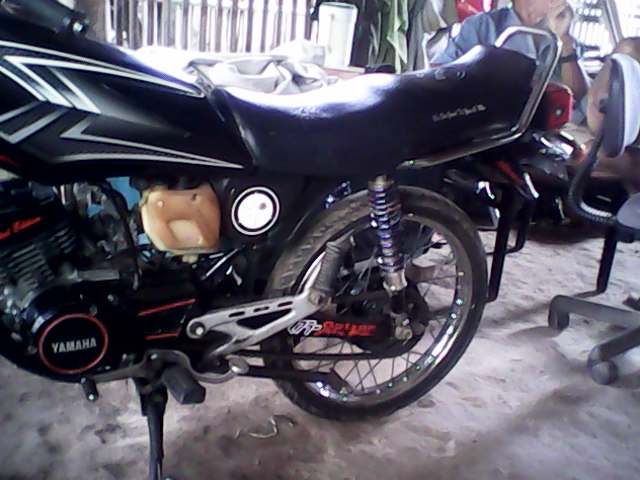 YAMAHA RX KING 2005 HITAM - Gambar4