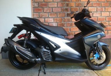 Yamaha Aerox перламутр