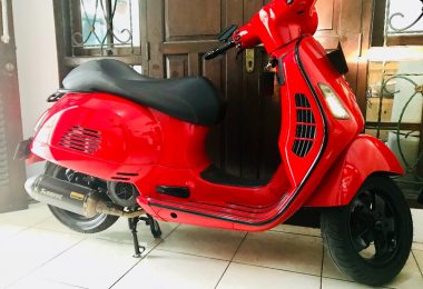 Стекло ветровое Vespa GTS medio