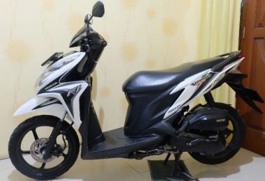 motor_honda_new_vario_125_cbs_pgm_fi_fuel_injection_th_2014_4094827_1505706390