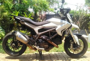 Ducati Hyperstrada 821cc 2013 Putih