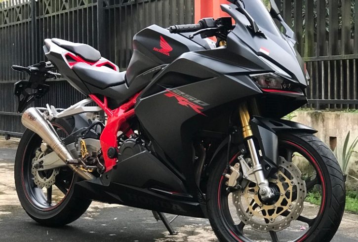 Honda CBR 250 руль