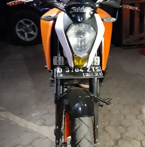 KTM Duke 200 фара