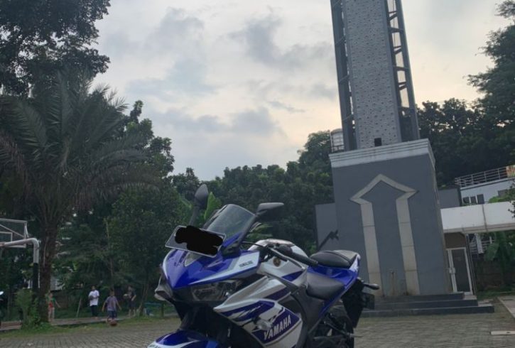 motor yamaha r25 2020