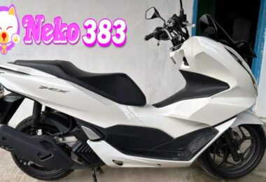 PCX putih NEKO383